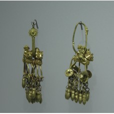 Burial noble Colchian female, Vani, gold solar disc pendant